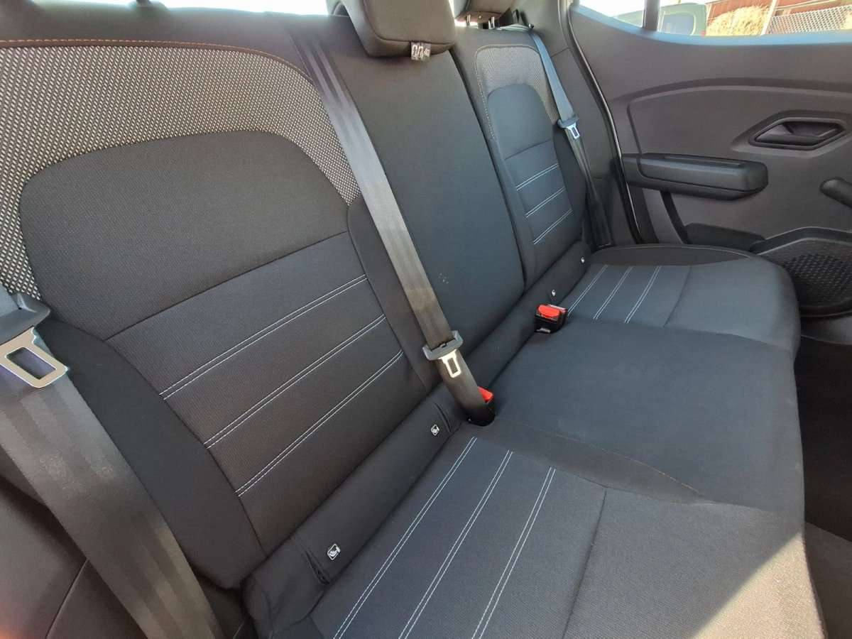 Fahrzeugbild eines Dacia Sandero