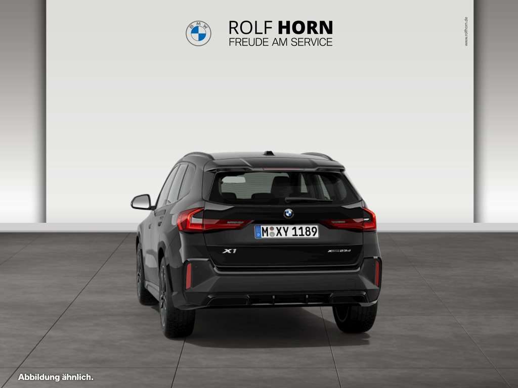 Fahrzeugbild eines BMW X1