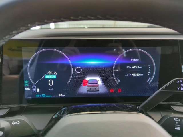 Fahrzeugbild eines Renault Megane E-TECH