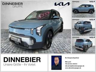 Schräge Frontansicht auf einen Kia EV2 , freigestellt