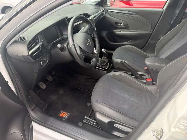 Fahrzeugbild eines Opel Corsa