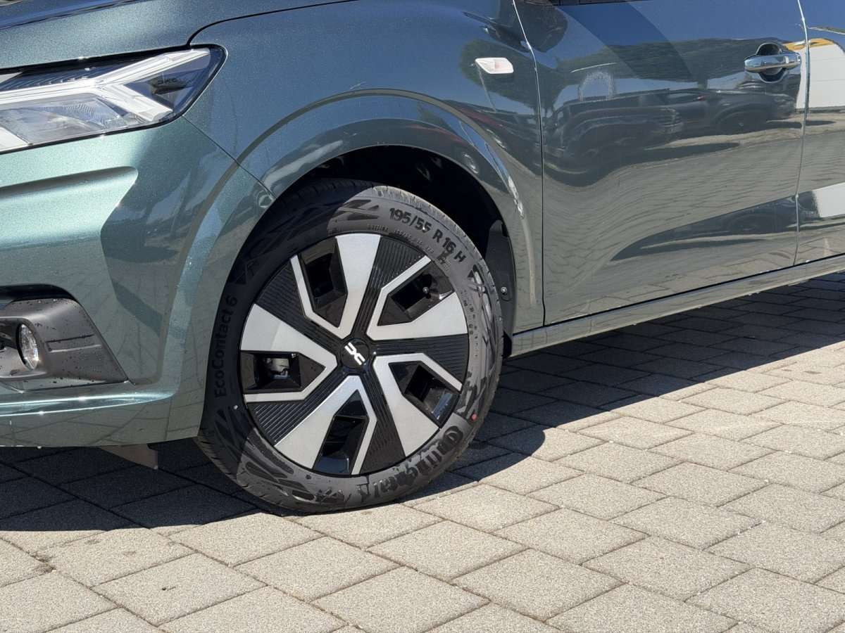 Fahrzeugbild eines Dacia Sandero