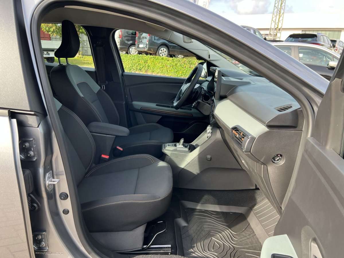 Fahrzeugbild eines Dacia Sandero