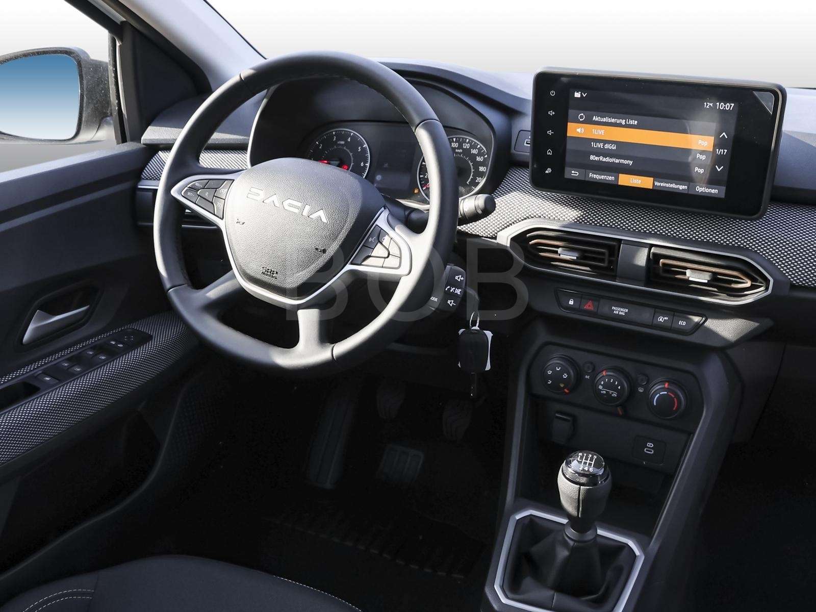 Fahrzeugbild eines Dacia Sandero