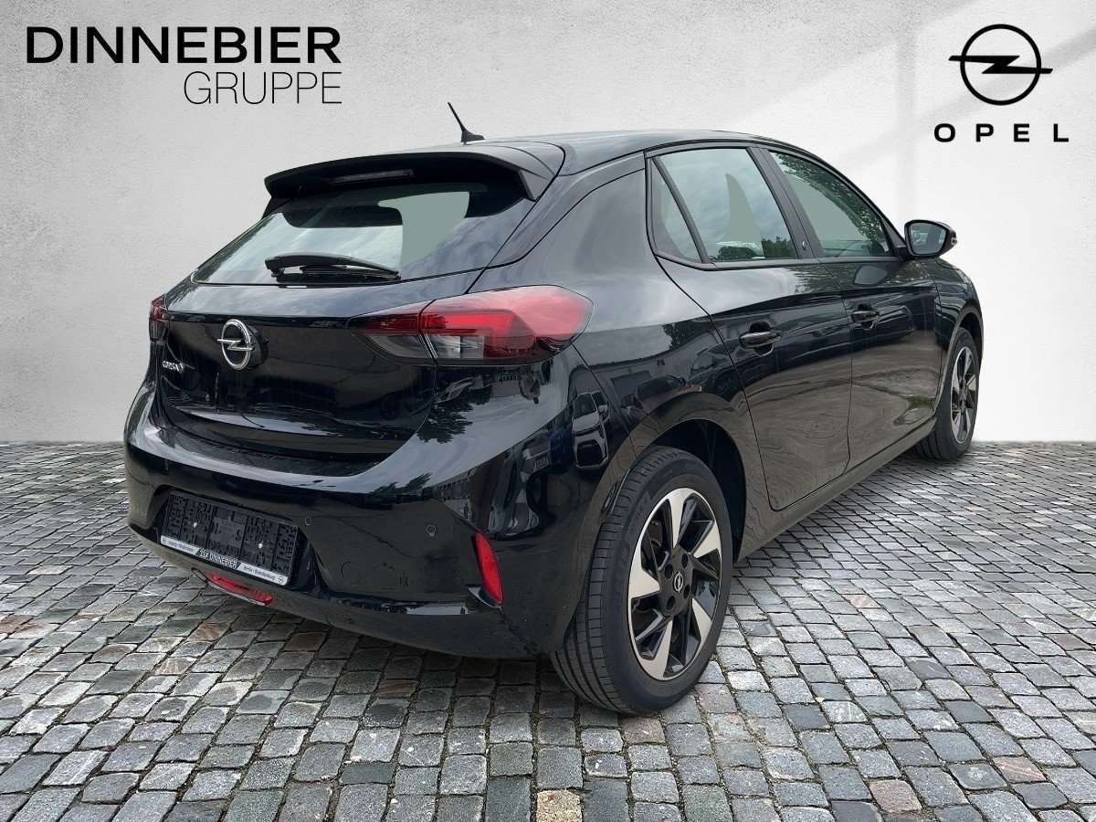 Fahrzeugbild eines Opel Corsa