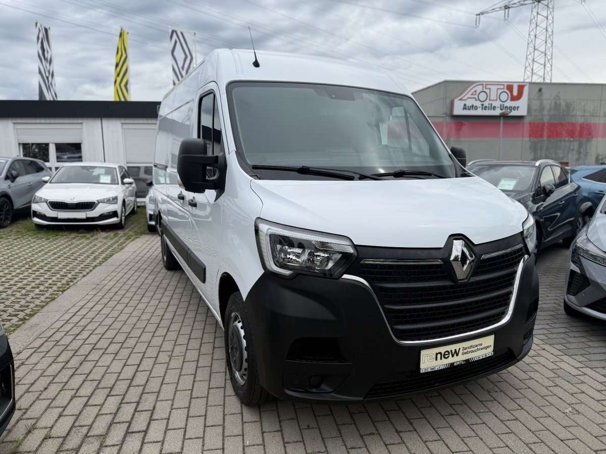 Fahrzeugbild eines Renault Master