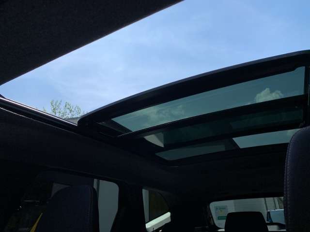 Fahrzeugbild eines Dacia Bigster