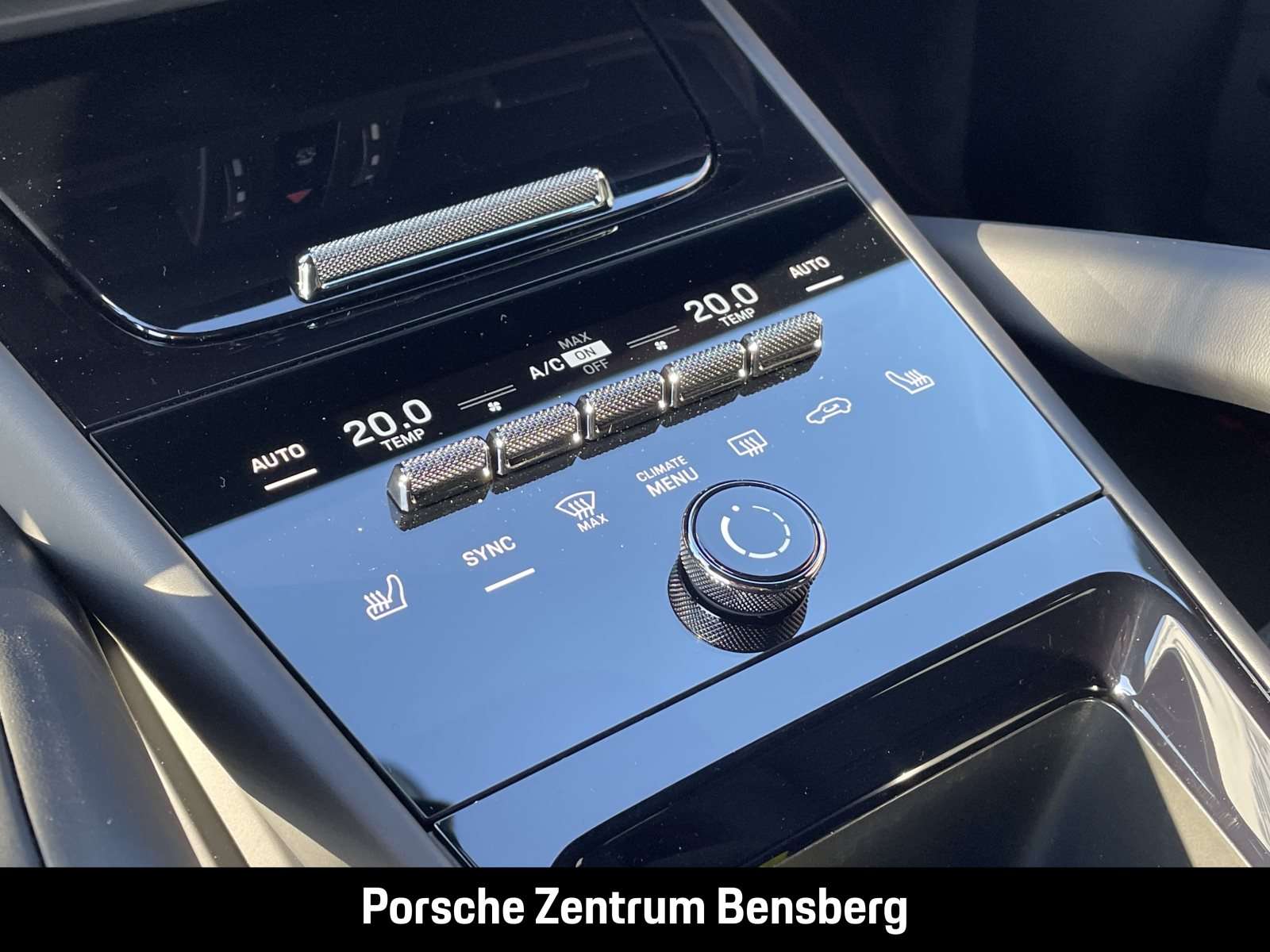 Fahrzeugbild eines Porsche Cayenne