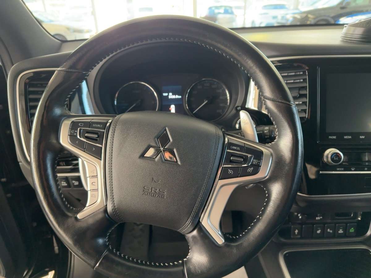 Fahrzeugbild eines Mitsubishi Outlander