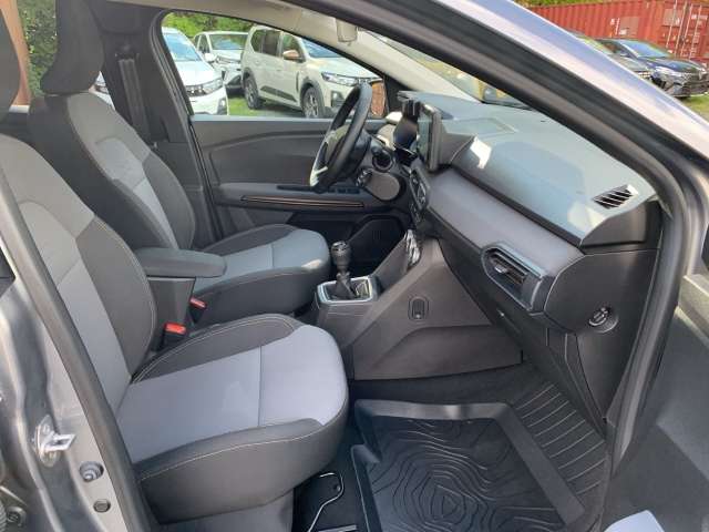 Fahrzeugbild eines Dacia Jogger