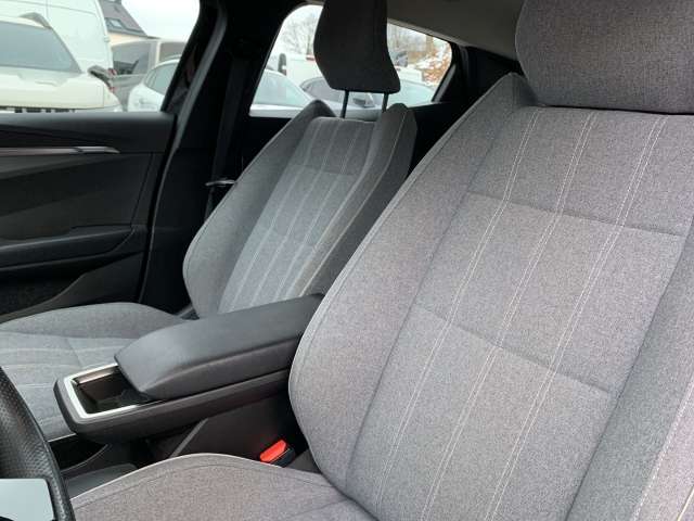 Fahrzeugbild eines Renault Megane E-TECH