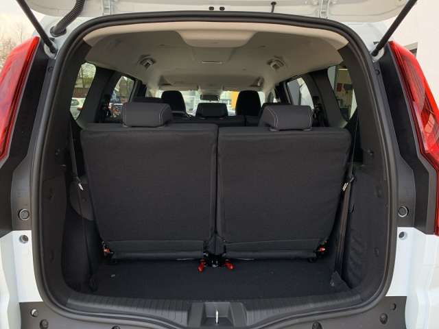 Fahrzeugbild eines Dacia Jogger