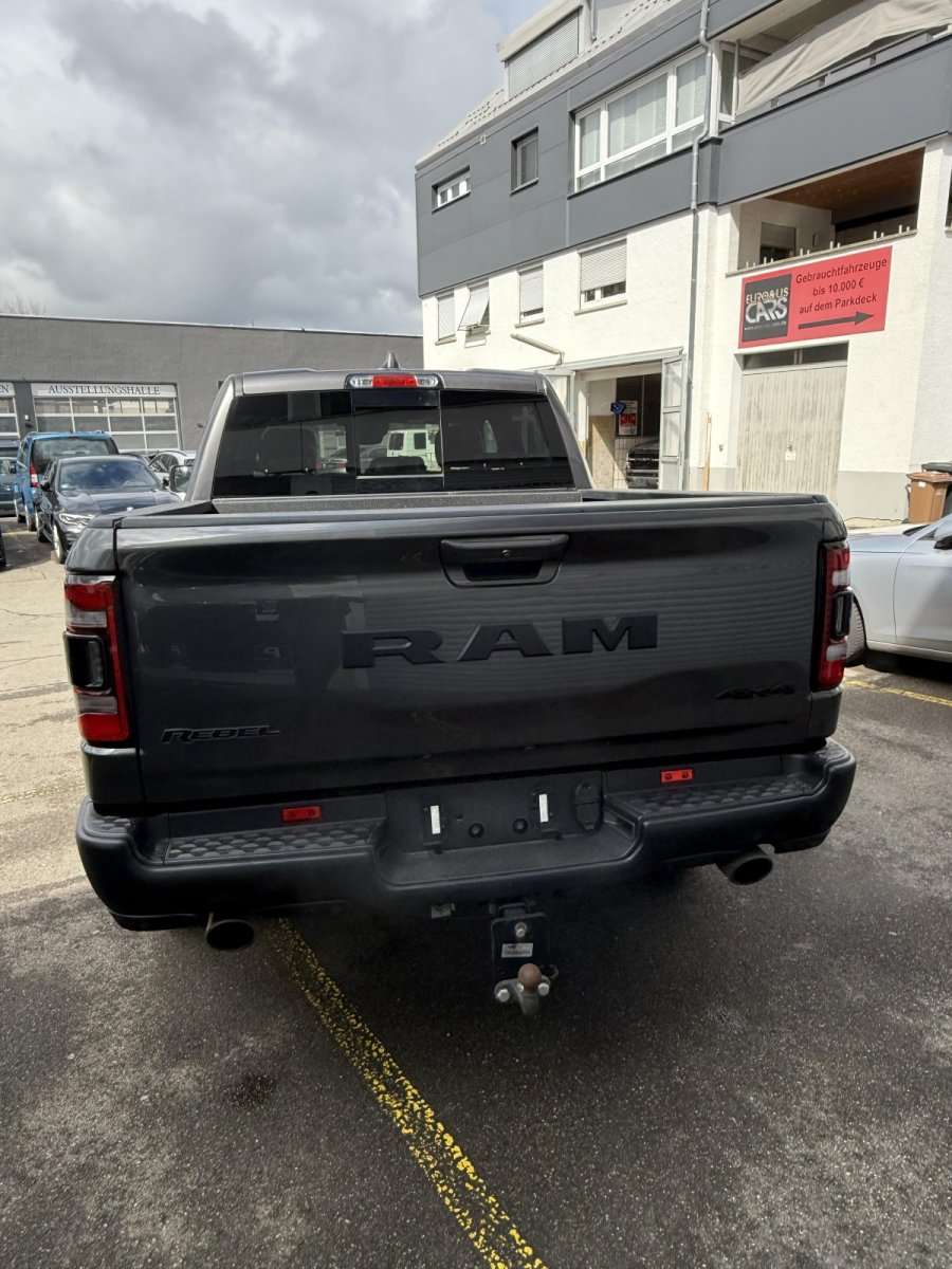 Fahrzeugbild eines Dodge RAM