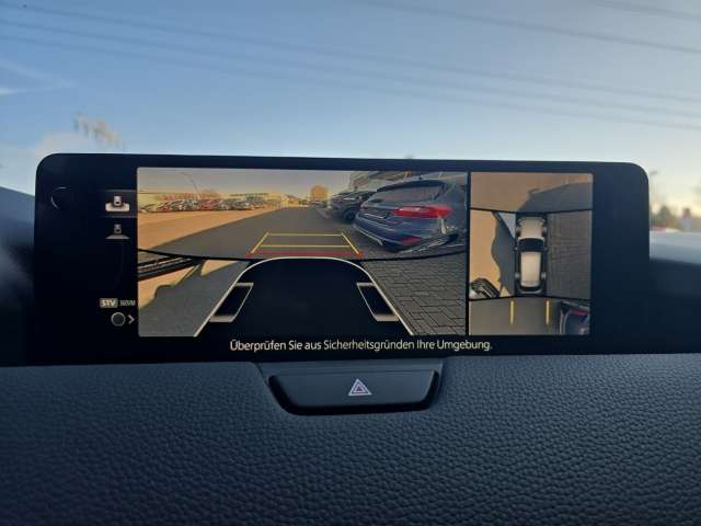 Fahrzeugbild eines Mazda CX-60