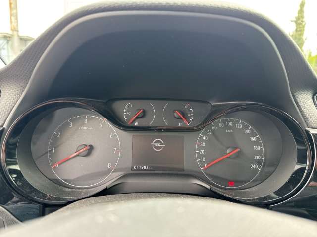 Fahrzeugbild eines Opel Corsa