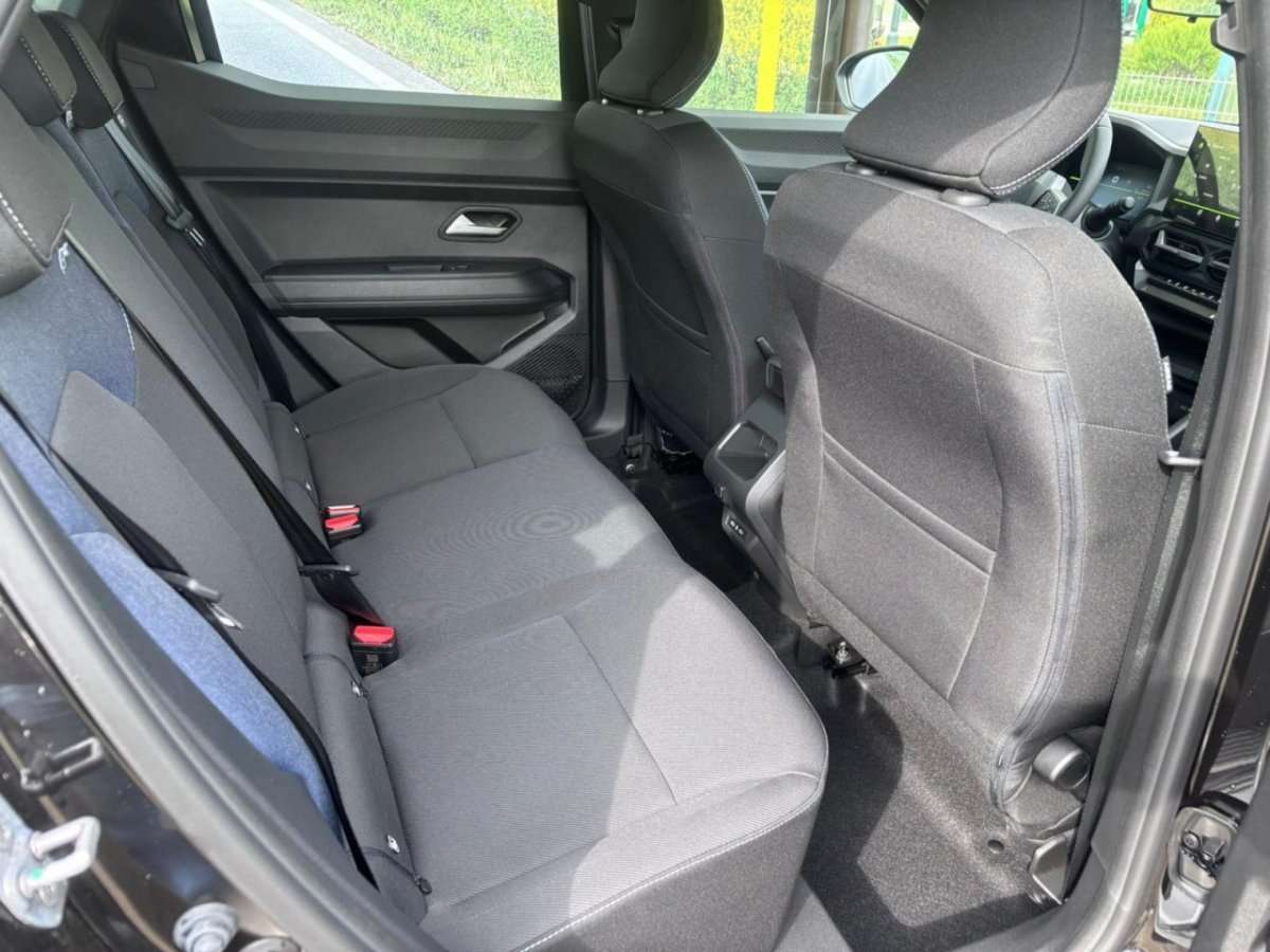 Fahrzeugbild eines Dacia Duster