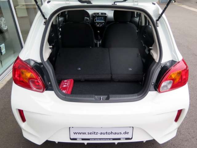 Fahrzeugbild eines Mitsubishi Space Star