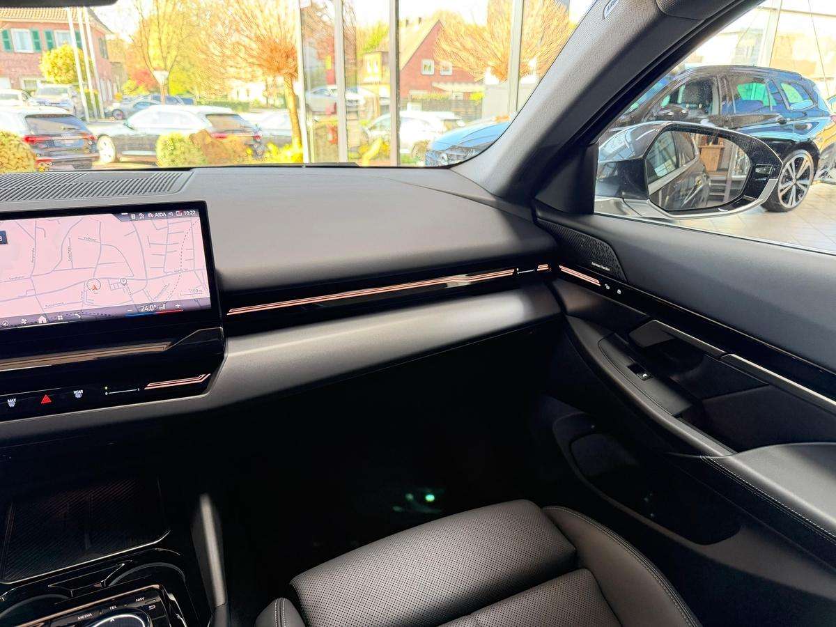 Fahrzeugbild eines BMW 5er-Reihe