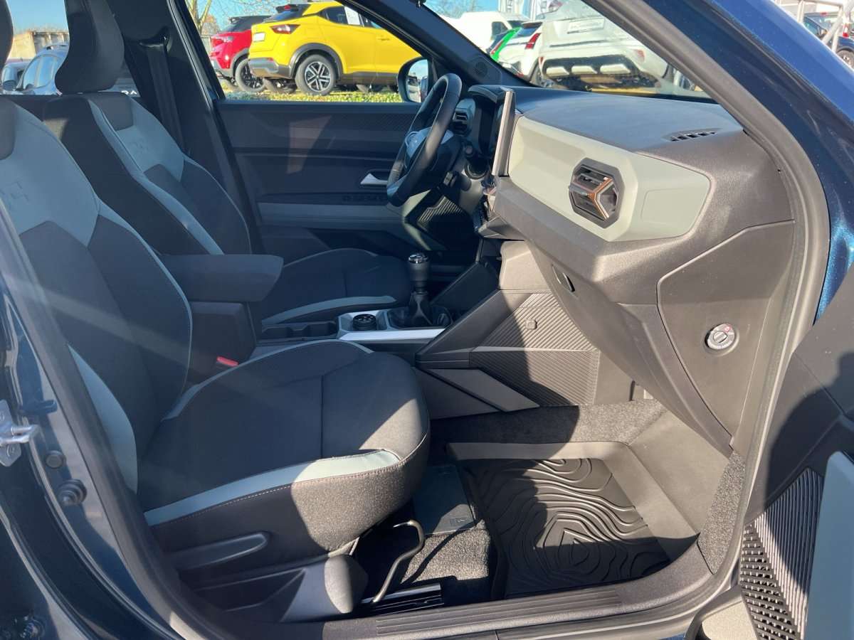 Fahrzeugbild eines Dacia Bigster