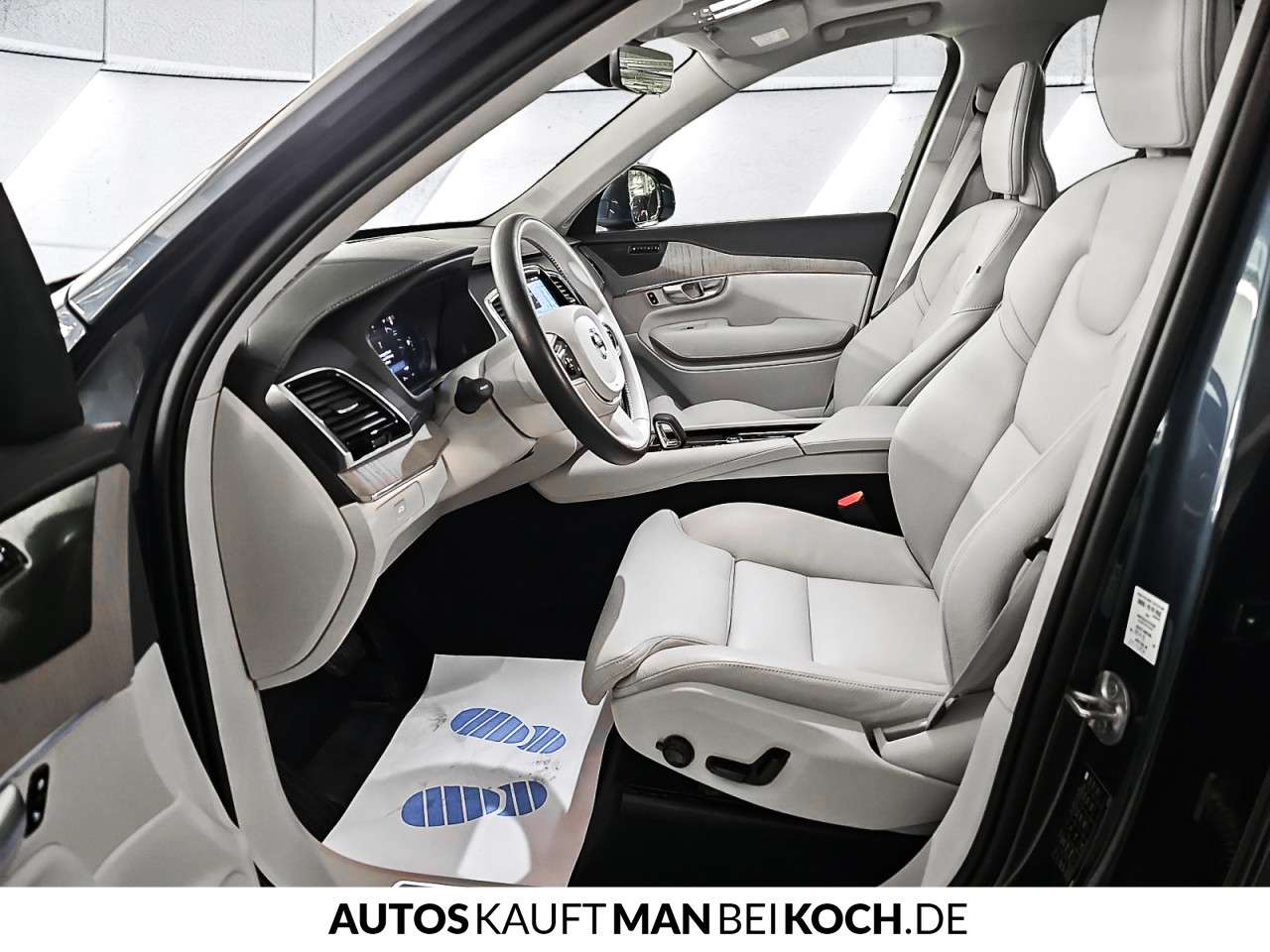 Fahrzeugbild eines Volvo XC90