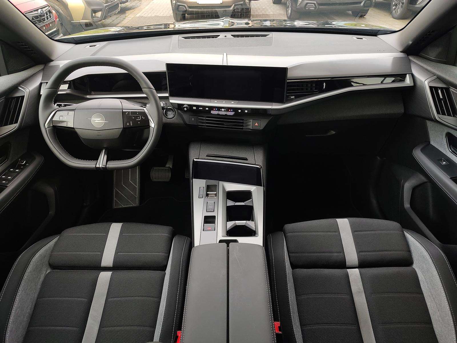 Fahrzeugbild eines Opel Grandland X