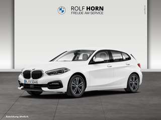 Schräge Frontansicht auf einen BMW 1er-Reihe , freigestellt