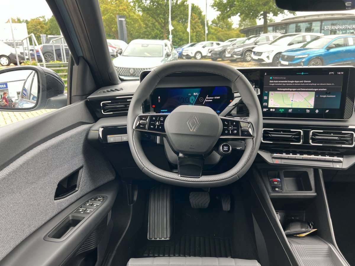Fahrzeugbild eines Renault 4 E-TECH