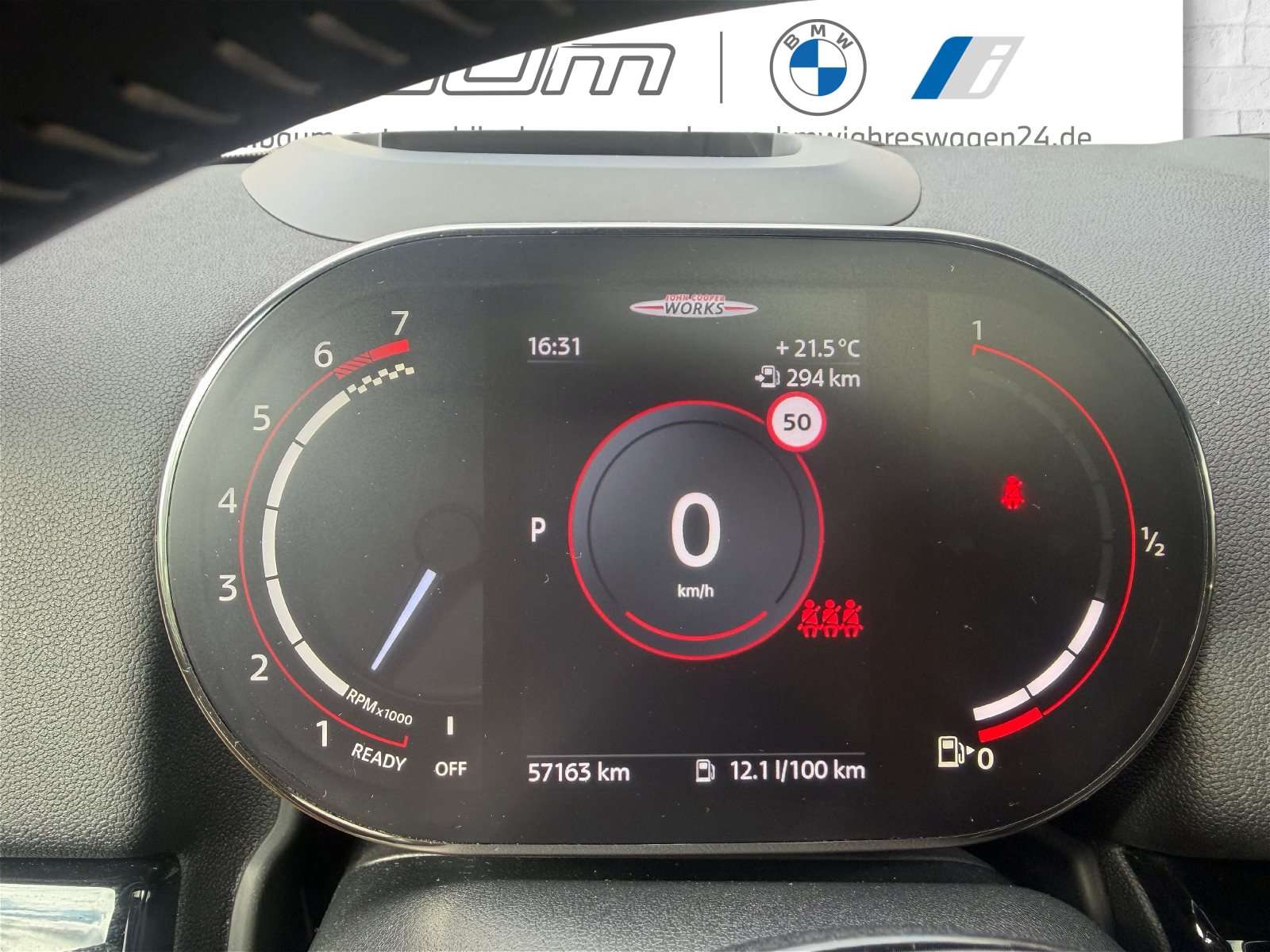 Fahrzeugbild eines MINI MINI