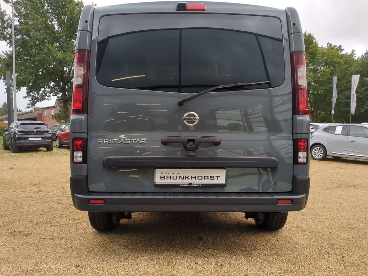 Fahrzeugbild eines Nissan Primastar