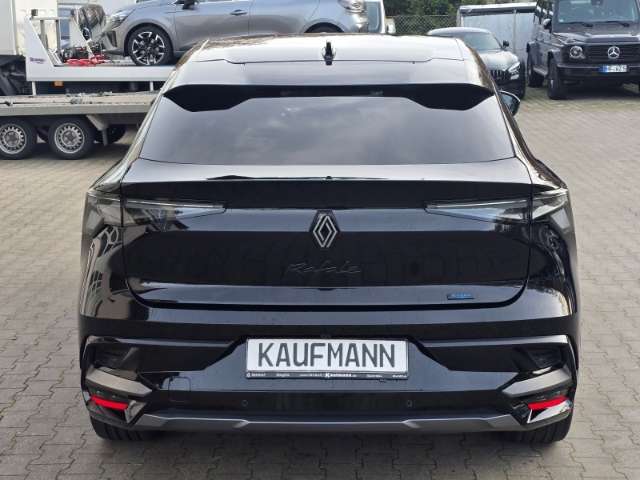 Fahrzeugbild eines Renault Rafale