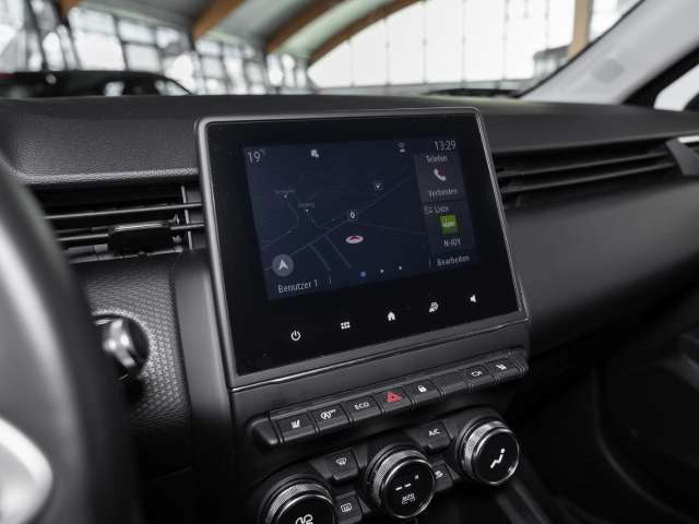 Fahrzeugbild eines Renault Clio