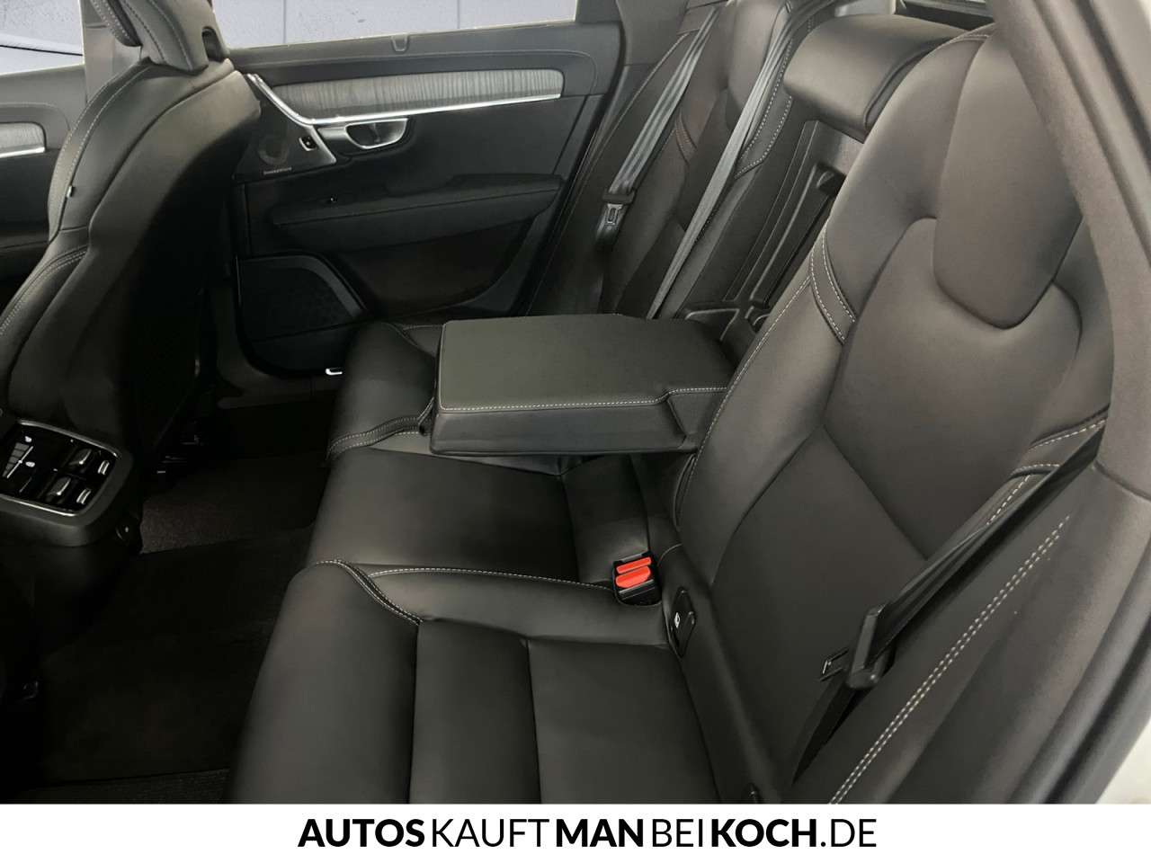 Fahrzeugbild eines Volvo V90