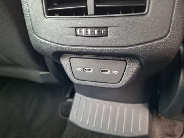 Fahrzeugbild eines Volkswagen T-Roc