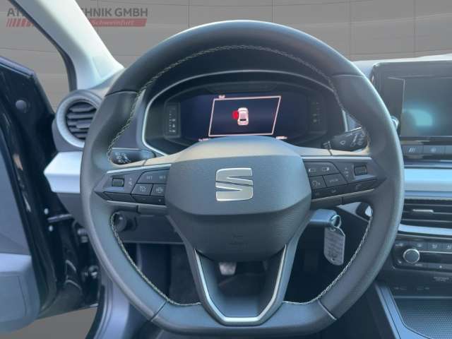 Fahrzeugbild eines SEAT Ibiza