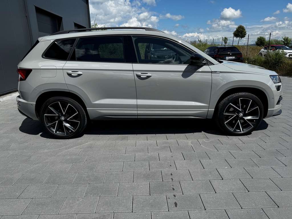 Fahrzeugbild eines Skoda Karoq