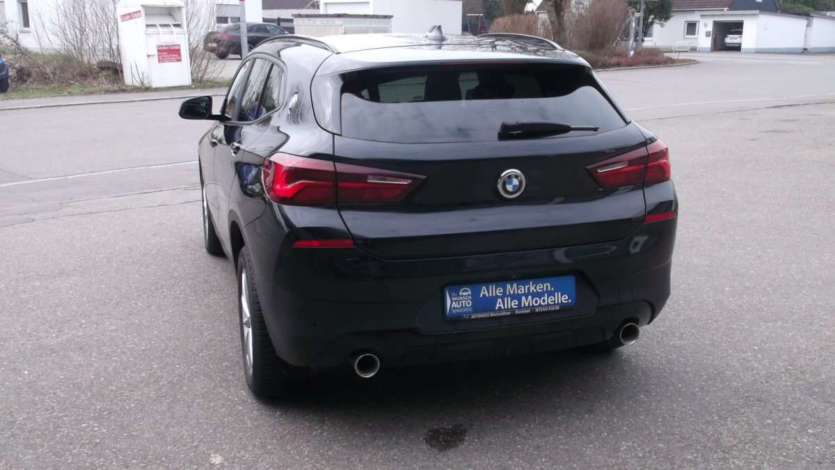 Fahrzeugbild eines BMW X2