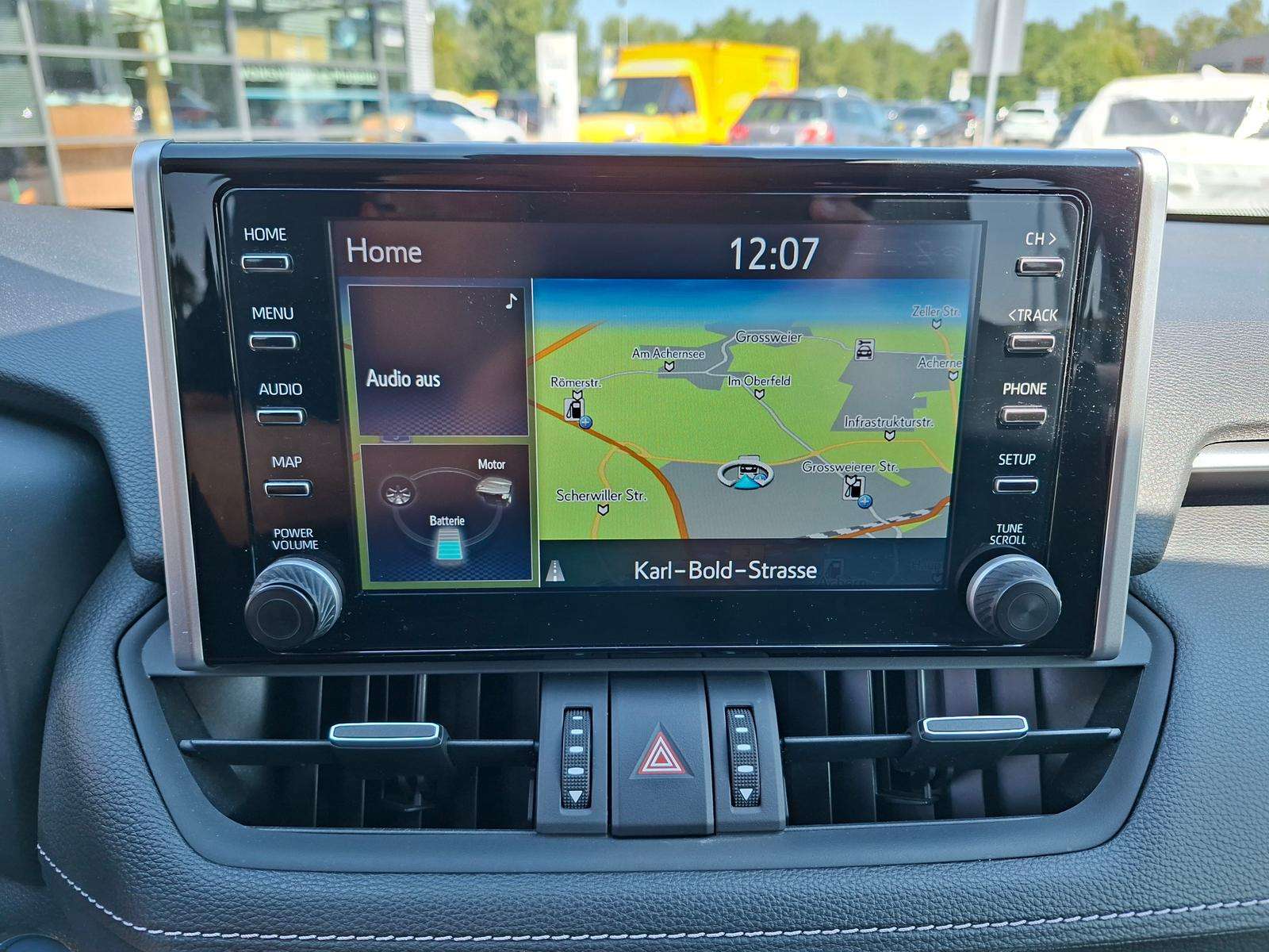 Fahrzeugbild eines Toyota RAV4