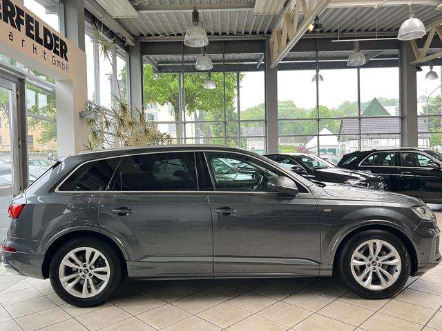 Fahrzeugbild eines Audi Q7