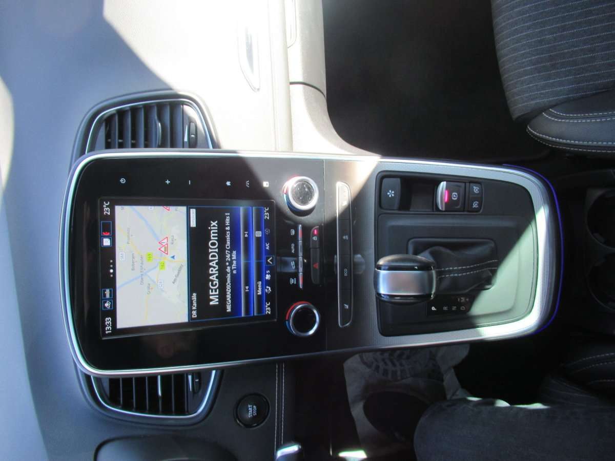 Fahrzeugbild eines Renault Grand Scénic