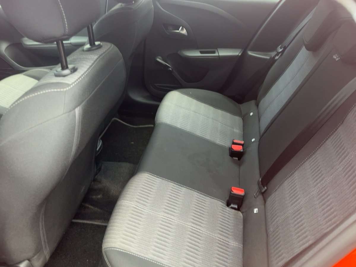 Fahrzeugbild eines Opel Corsa