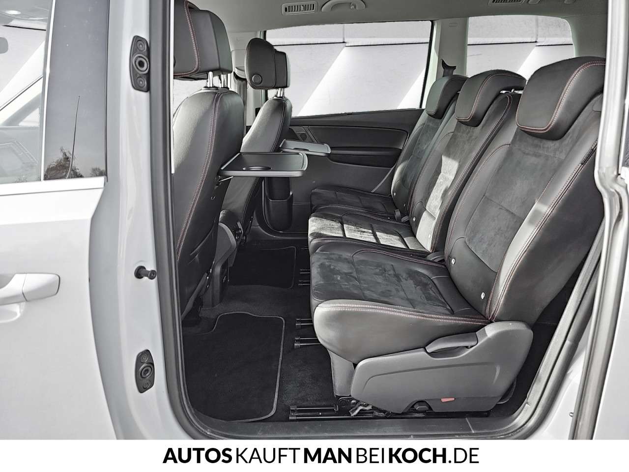 Fahrzeugbild eines SEAT Alhambra