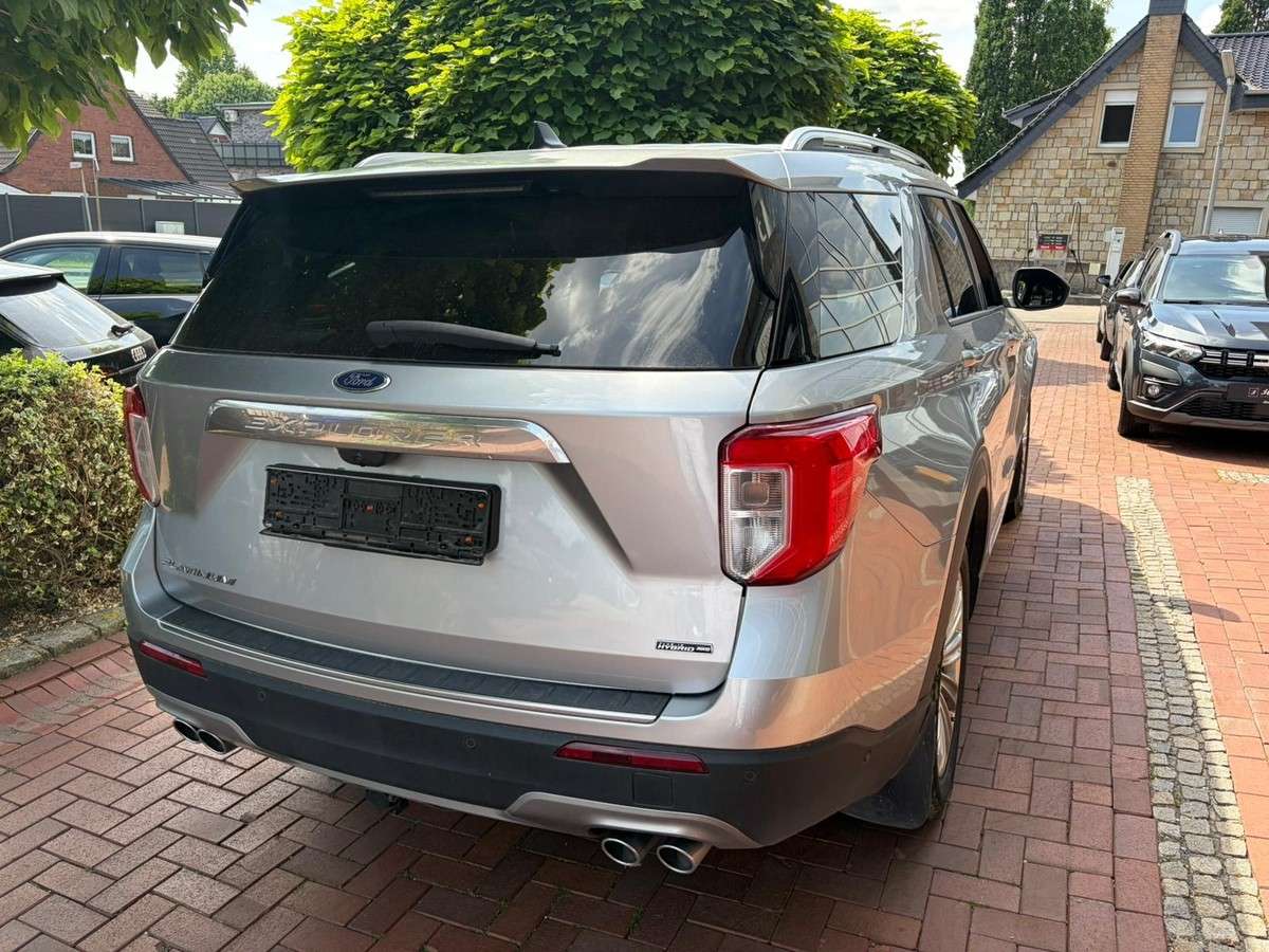 Fahrzeugbild eines Ford Explorer