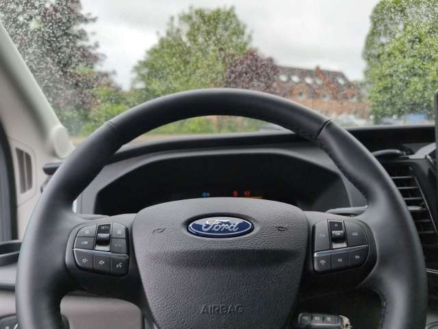 Fahrzeugbild eines Ford Transit