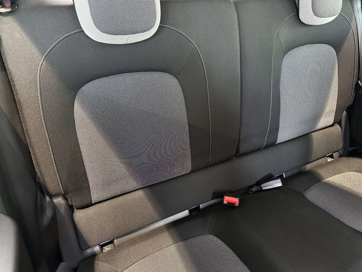 Fahrzeugbild eines Renault Twingo