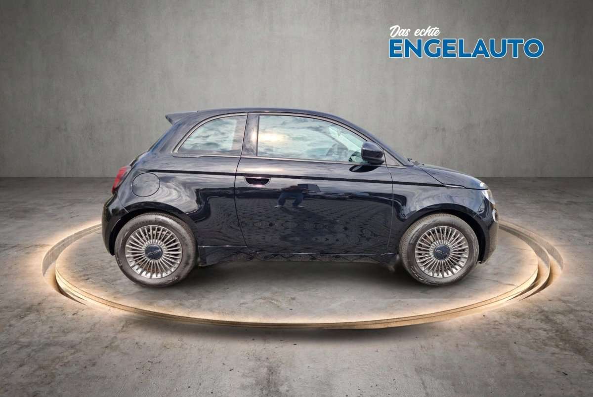 Fahrzeugbild eines Fiat 500