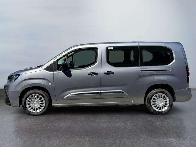 Fahrzeugbild eines Toyota Proace City