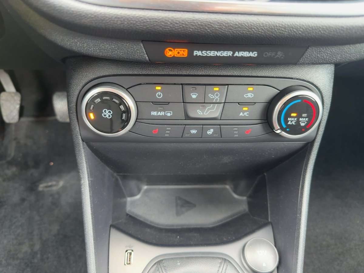 Fahrzeugbild eines Ford Fiesta