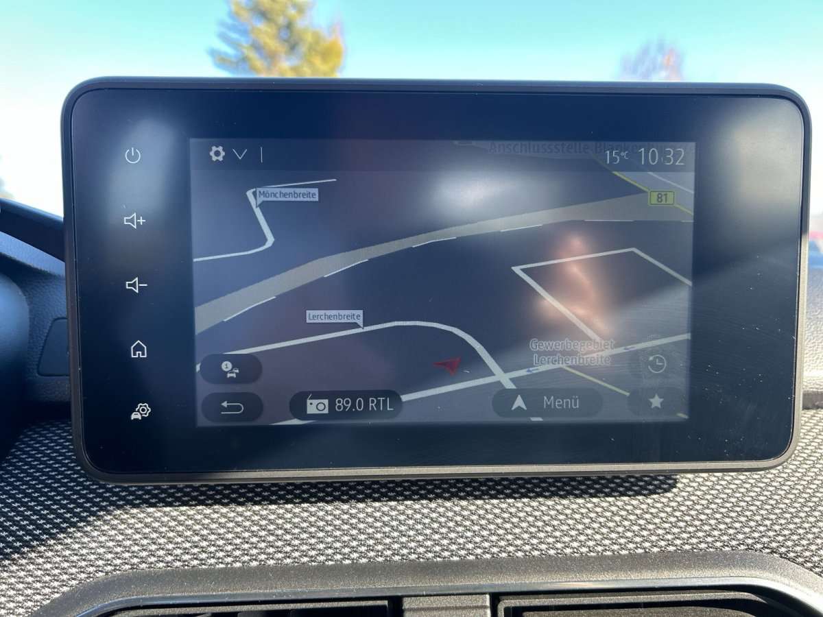 Fahrzeugbild eines Dacia Sandero