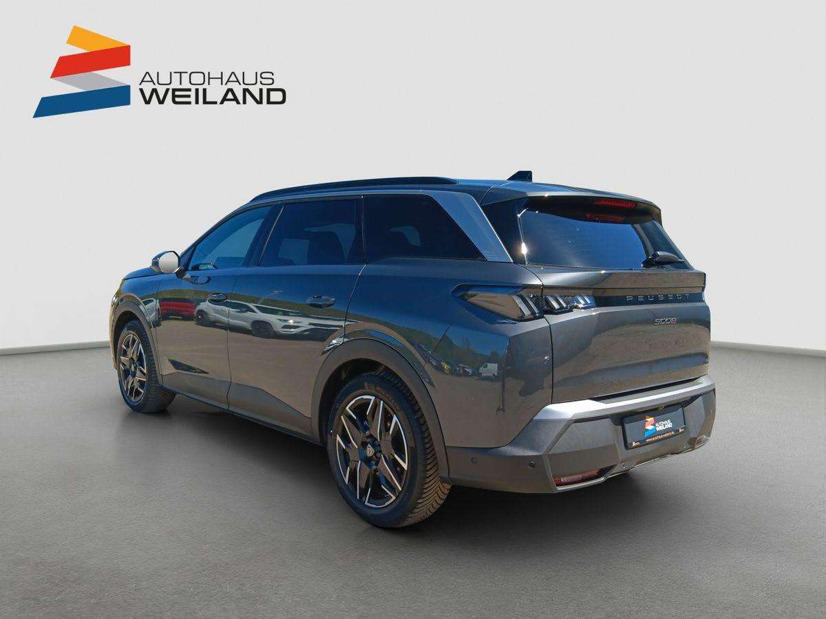 Fahrzeugbild eines Peugeot 5008