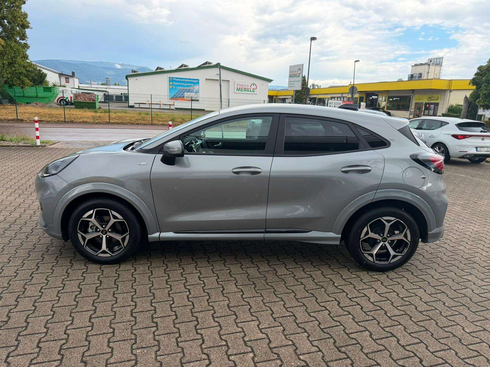Fahrzeugbild eines Ford Puma